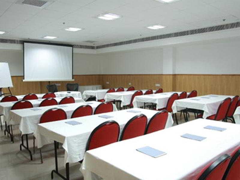 Chirag Residency Hotell New Delhi Eksteriør bilde