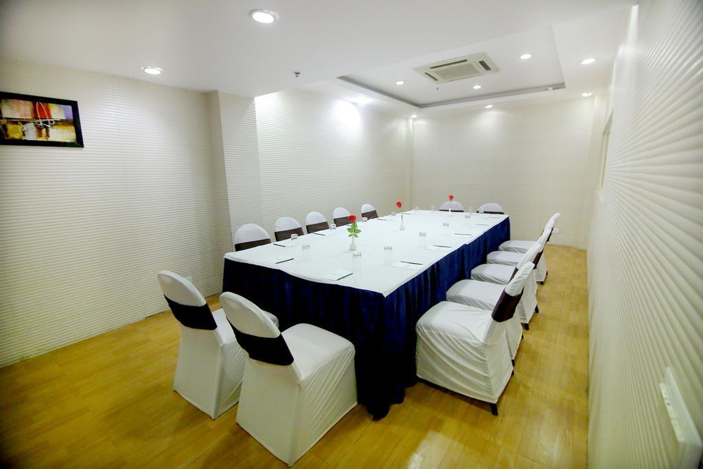 Chirag Residency Hotell New Delhi Eksteriør bilde
